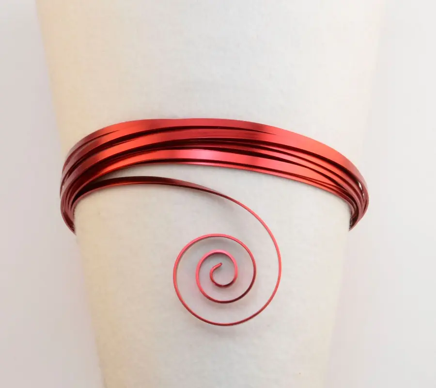 24234-007 Алюминиевая проволока плоская, 5м, цвет красный. Каталог товарів. Інструменти та фурнітура. Декоративний дріт