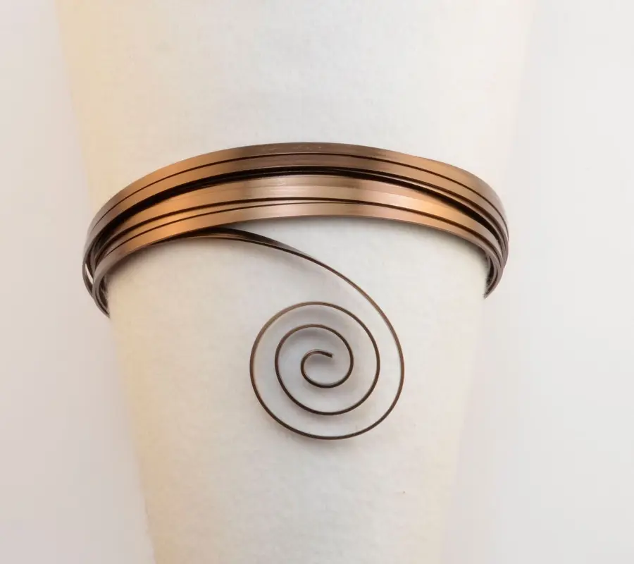 24234-022 Алюминиевая проволока плоская, 5м, цвет шоколад. Каталог товарів. Інструменти та фурнітура. Декоративний дріт