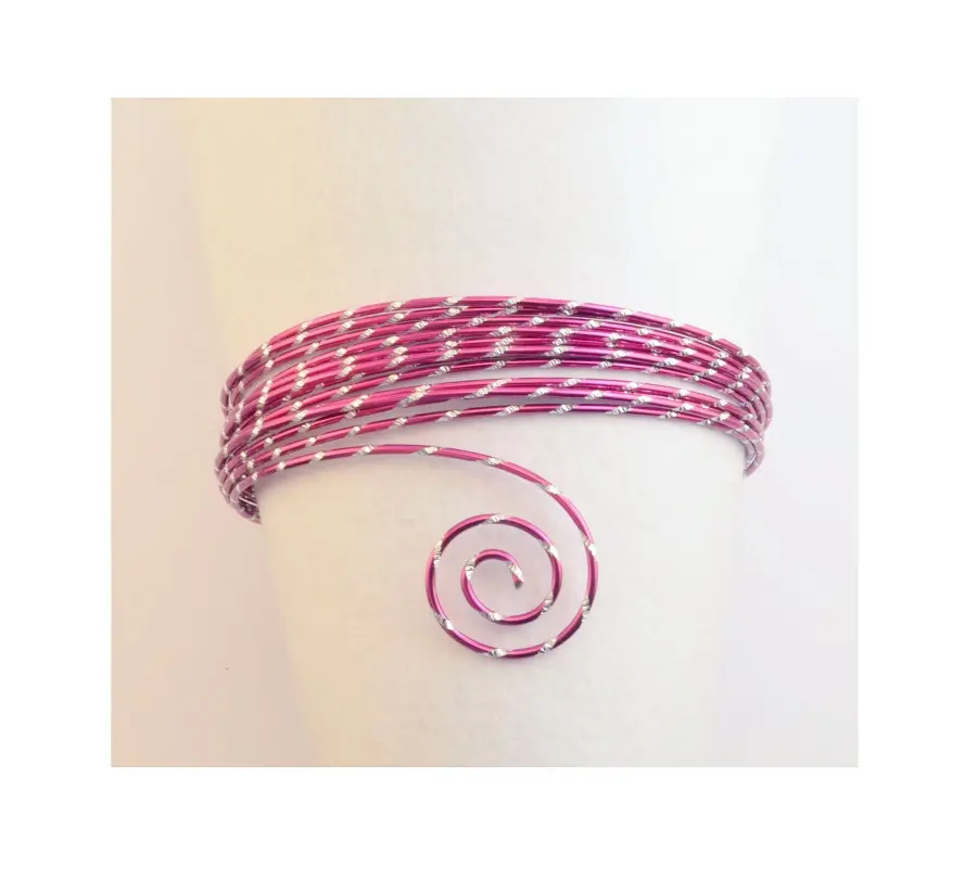 24245-006 Алюминиевая проволока с декоративными срезами, 5м, цвет ярко-розовый. Каталог товарів. Інструменти та фурнітура. Декоративний дріт